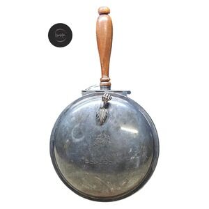 Silver Plate‎ Silent Butler Table Crumber -HANDLE IS BROKEN SINCE PICTURES